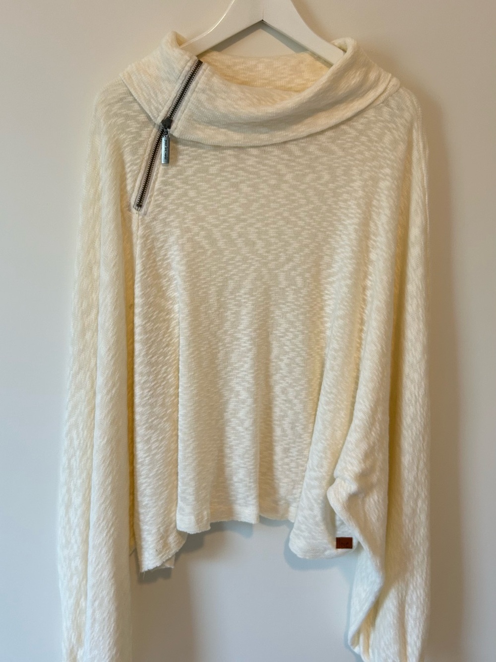 PEACE LOVE WORLD Ivory Knit Cowl Neck Pullover Sweater Zipper Detail M/L